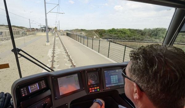 Vanaf vrijdag kun je rechtstreeks met de metro naar het strand