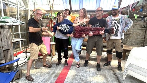 We zullen het ook daar in de steigers zetten