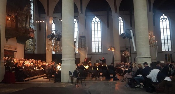 Muzikale traditie terug