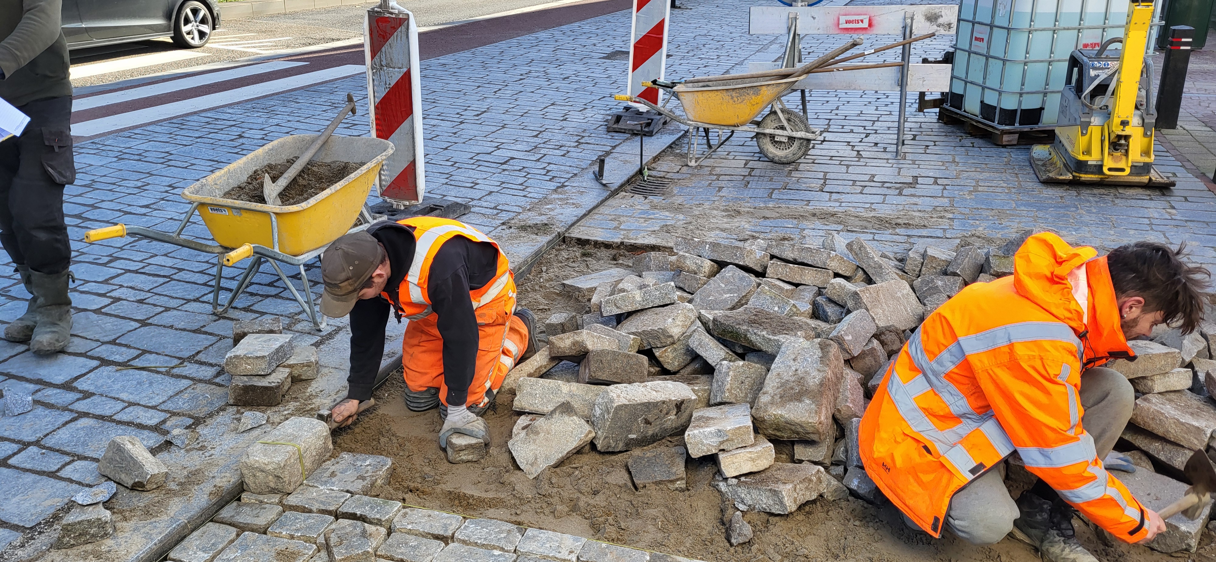 Bestrating Broersvest gevoegd maar geen andere stenen