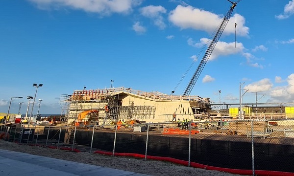 Binnen een half uur ben je op station Strand