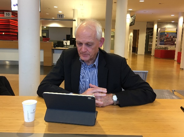 "Het gaat mij niet zozeer om 'verplichten', maar vooral om 'niet vrijblijvend' zijn"