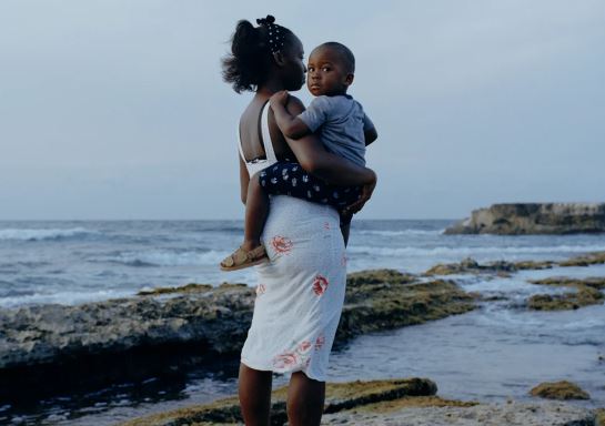 Gilleam Trapenberg. Playa - uitnodiging Stedelijk Museum