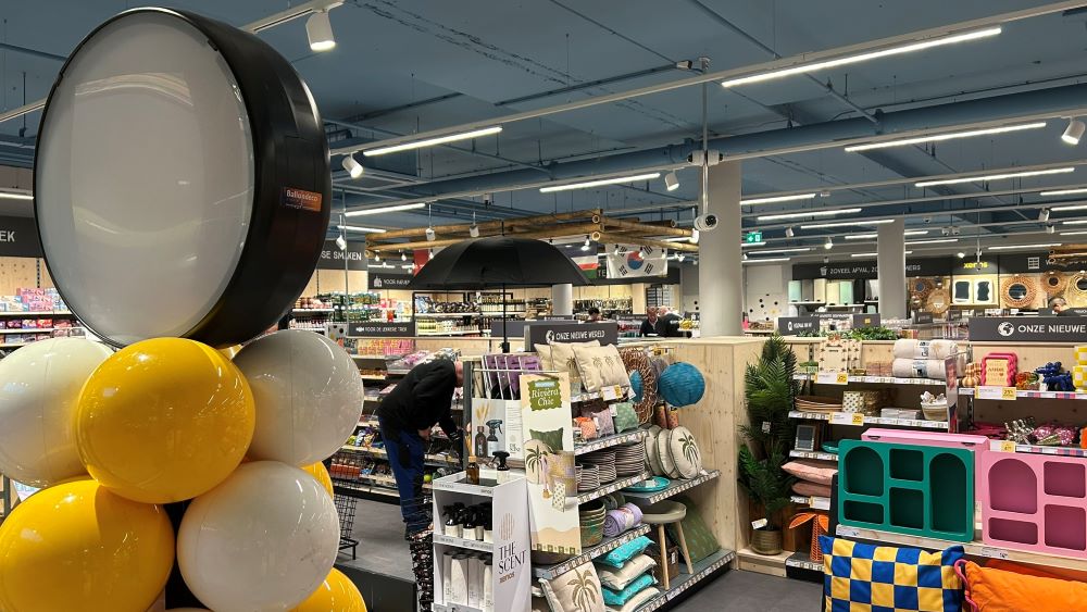 Morgen gaat ook Xenos open