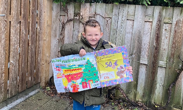 Kinderen stonden in de rij voor de bollen van Nico