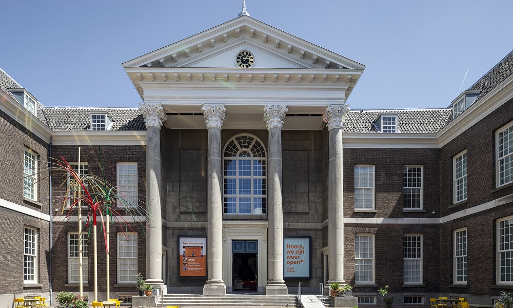 Stemmen in het museum én gratis het museum bezoeken