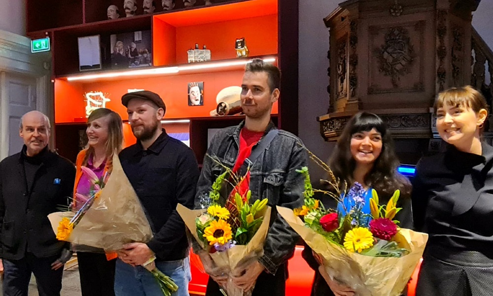 Drie fotografen van buitenaf laten Schiedam aan Schiedammers zien