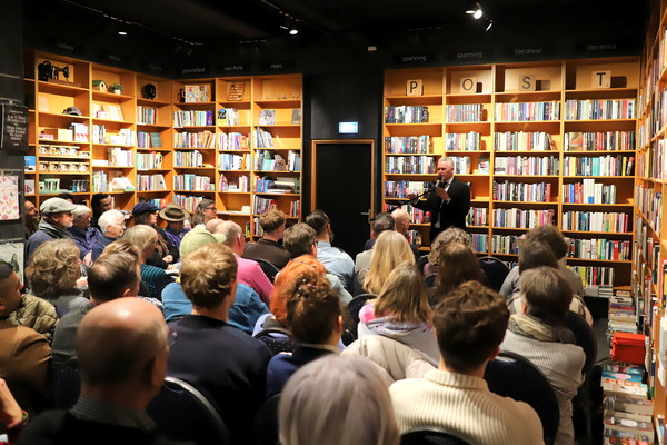 Alex Boogers bij Post Scriptum