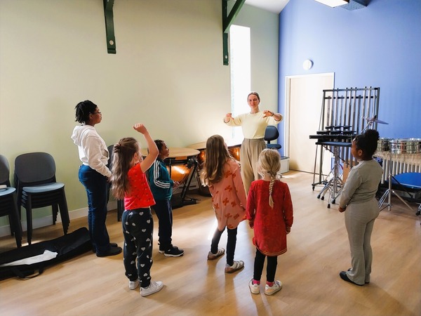 Kom ook muziekmaken, zingen en dansen in de schoolvakantie