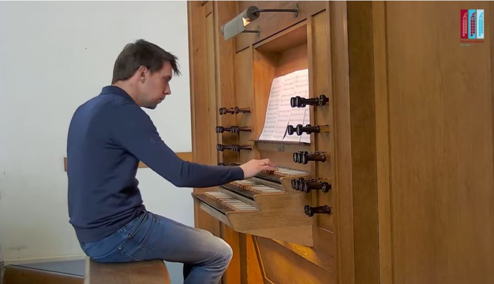 Hoor hier wereldhit Radar Love op majestueus Haags kerkorgel