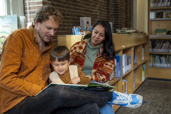 Laurentien en Constantijn openen de Nationale Voorleesdagen