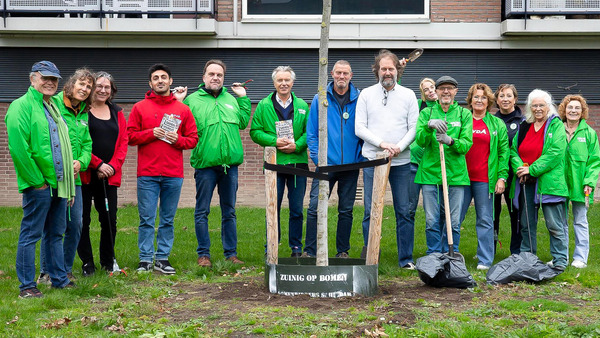 Volle containers, slecht bereikbaar gebrekkige communicatie FFL-buurt