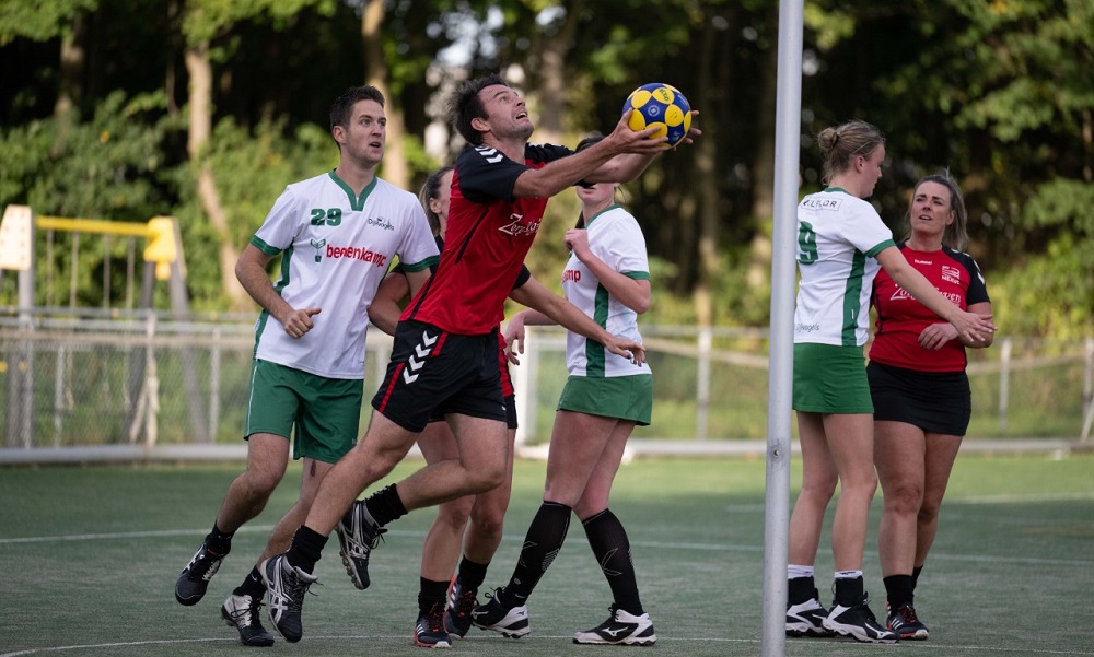 Nexus komt in 2e helft op gang, wint en staat nu 3e