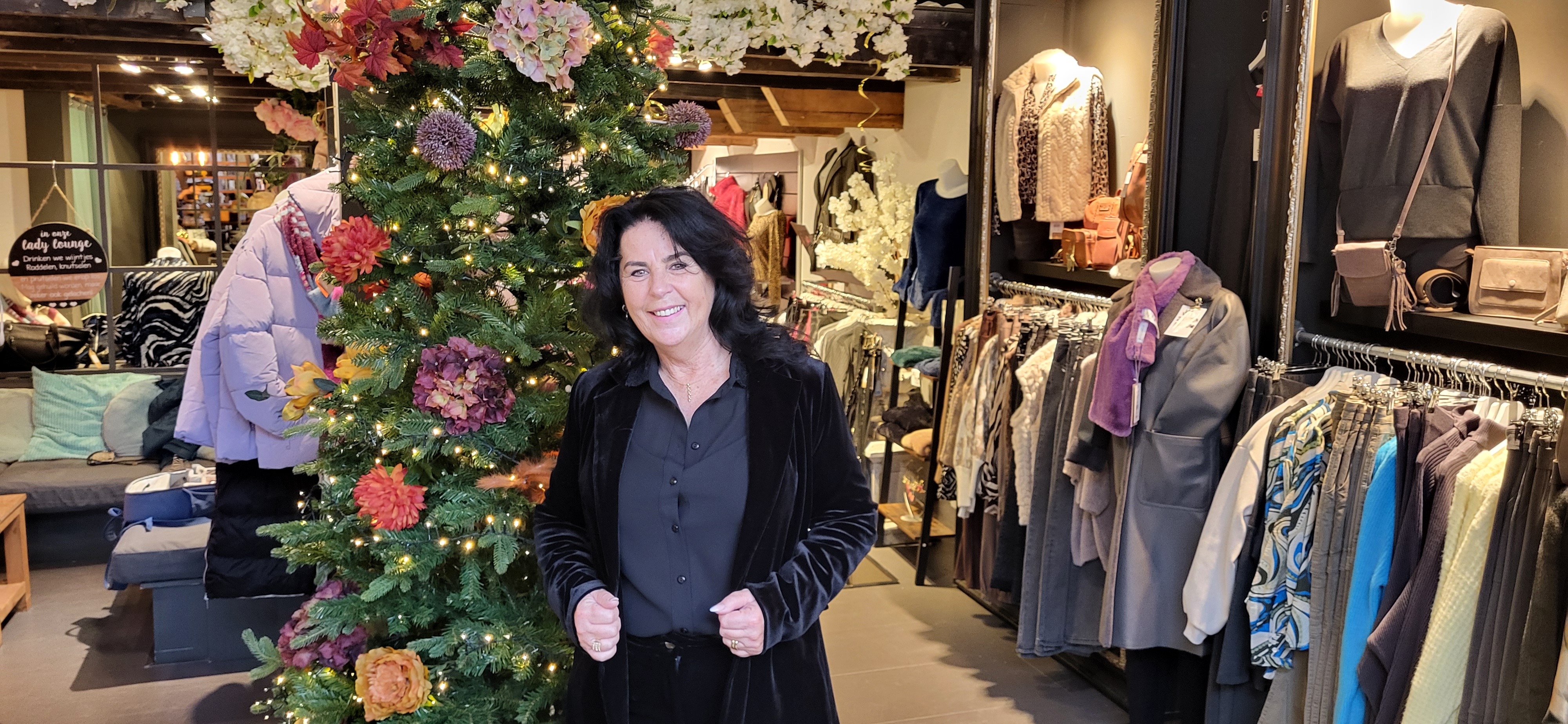 Albertina geeft dames kledingadvies voor de feestdagen