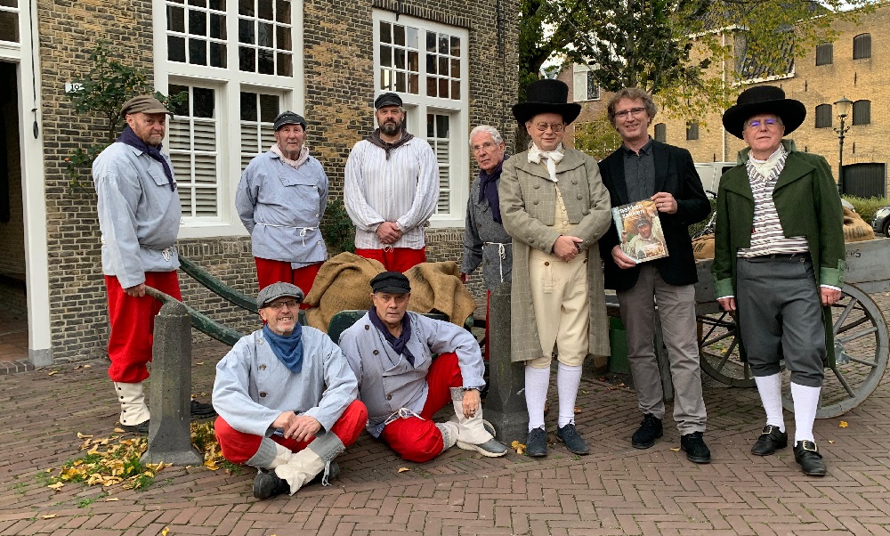 Jubileummagazine over Zakkendragershuis en -gilde