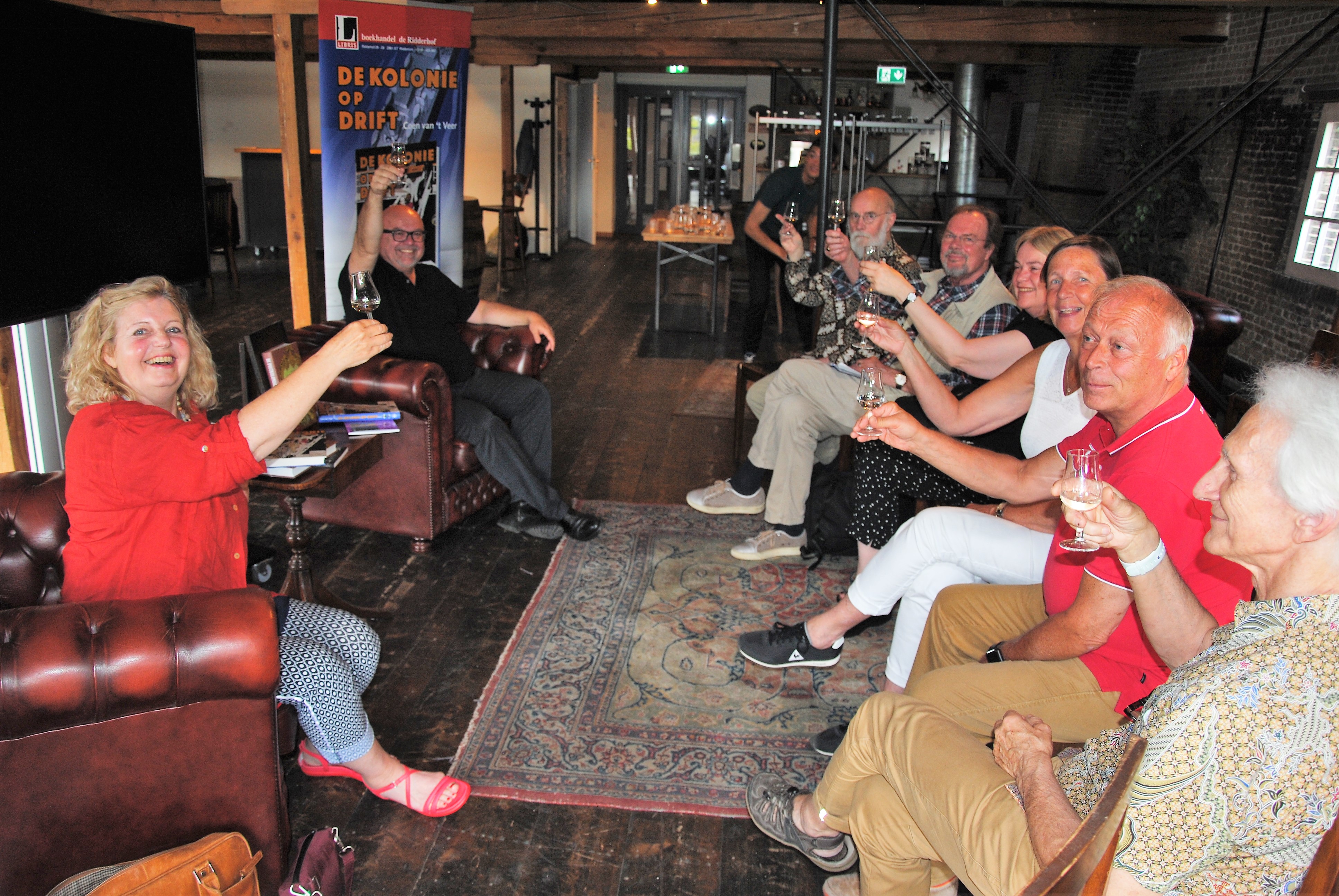 Een reis terug in de tijd naar Nederlands-Indië waar geborreld werd zoals thuis