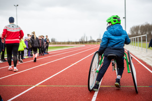 Helft van kinderen met handicap sport niet
