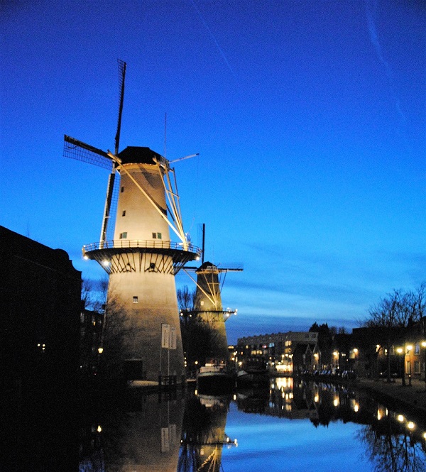 Molenstichting verbolgen over aanpak college B&W inzake plan woontoren