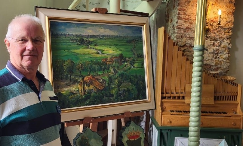 JW kijkt binnen in Dorpskerk bij expo Jaap de Raat