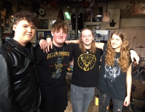 Debuutoptreden van 'Apollo's Fortress' in De Graauwe Hengst