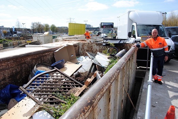 Agressie tegen medewerkers op de milieustraat van Irado loopt de spuigaten uit