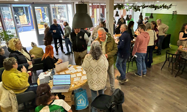 Vrijwilligers Dickens Festijn voor 1e maal dit jaar bijeen