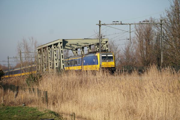 Miljard euro beschikbaar om Schiedam - Delft van twee naar vier sporen uit te breiden